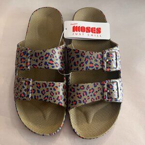 Freedom Moses Cheetah Kahki Slides Sandals. NWT